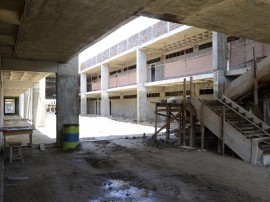 construção escolas tecnicas baieux e mangabeira_009