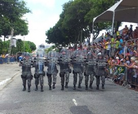 desfile agentes 2 270x224 - Agentes penitenciários da Paraíba participam de desfile cívico