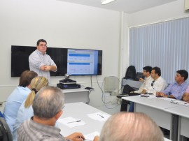 recursos hidricos reuniao seca na paraiba foto jose lins 46 270x202 - Reunião de órgãos governamentais discute situação da seca na Paraíba