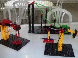 see escola raul cordula aula de robotica 1 270x202 - Mostra de Robótica estimula a concentração e raciocínio em escola da rede estadual