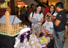 04.10.13 seap artesanato infantil de detentos no brincart foto walter rafael 2 270x192 - Trabalhos de reeducandos são expostos na VI Brincarte