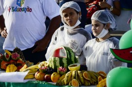 17.10.13 mostra alimentacao  escolar foto sergio cavalcante 13 270x178 - Escolas da rede estadual participam de Mostra de Alimentação Escolar