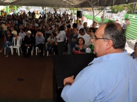 30.10.13 romulo secretario saude inauguram hospital cg 6 270x202 - Rômulo destaca parceria do Governo do Estado com Prefeitura de Campina