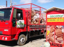 Ascamar coleta de lixo em bonito de santa fe 270x202 - Com apoio do Governo, associação finaliza galpão de recicláveis no Sertão