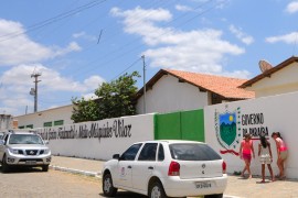 TAPEROA ESCOLA 12 270x180 - Ricardo autoriza adutora que garante abastecimento de Taperoá