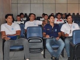 detran agentes de transito participam do curso de moto pilotagem 1 270x202 - Agentes de trânsito participam de curso de motopilotagem defensiva no Detran