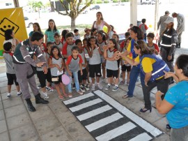 detran dia da crianca 5 270x202 - Detran orienta crianças para trânsito educado e seguro