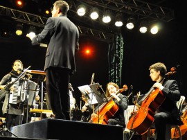 02.03.13 orquestra sinfonica jovem fotos roberto guedes secom pb 4 270x202 - Orquestra Sinfônica Jovem faz concerto com temática voltada para a paz