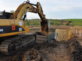 05.11.13 obras segundo lote canal acaua araçagi fotos roberto guedes 41 270x202 - Governo inicia obras do lote 2 do Canal Acauã-Araçagi com 41 km