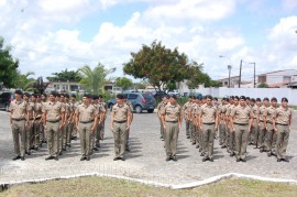 28.11.13 pm fotos werneck moreno 11 270x179 - Polícia Militar forma mais 61 cadetes e distribui efetivo pelo Estado