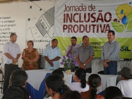 emater jornada produtiva11 270x202 - Agricultores de Santa Cecília são contemplados com ações da Jornada de Inclusão Produtiva