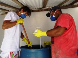 seap colonia agricula curso de producao de material de limpeza para detentos 3 270x202 - Projeto de ressocialização ensina detentos a produzir itens de limpeza