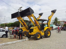 44 270x202 - Rômulo entrega equipamentos de mineração em Junco do Seridó