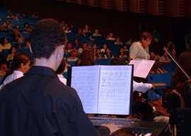 Teclado pp1 270x192 - Orquestra Infantil apresenta concerto com peças natalinas no Tribunal de Contas