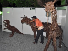 burro salao foto walter rafael 6 270x202 - Trabalhos em madeira ganham destaque no XIX Salão de Artesanato