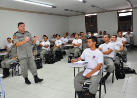 17.10.12 centro de ensino curso de oficiais foto jose lins 18 270x192 - Centro de Ensino da PM é referência na formação de oficiais e praças