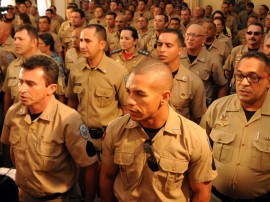 ricardo pm e bombeiros promocao de praca foto jose marques 2 270x202 - Ricardo anuncia promoção de mais de 2.300 policiais e bombeiros