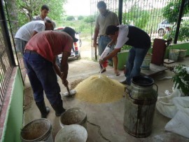 emater e emepa instalam producao de racao animal regiao de itabaiana 21 270x202 - Emater e Emepa instalam unidades de produção de ração animal em Itabaiana