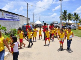 ses mobilizacao de combate a dengue na cidade de jacuma foto walter rafael 52 270x202 - Governo participa de lançamento do plano de combate à dengue no Conde