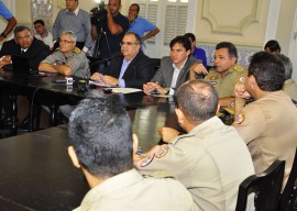 05.03.14 romulo reuniao de balanco da seguranca fotos Alberi Pontes 361 270x192 - Carnaval 2014 registra redução de 23% nas ocorrências de homicídios