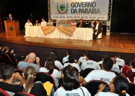 14.03.14 romulo entrega cheques empreender cg fotos claudio goes 12 270x192 - Governo entrega R$ 720 mil a comerciantes prejudicados em incêndio