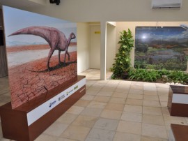 23.03.14 vale dos dinossauros museu fotos roberto guedes 9 270x202 - Revitalização aumenta fluxo de turistas no Vale dos Dinossauros