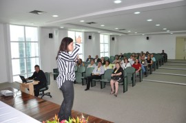 Foto 5 270x179 - Defensores discutem atendimento às mulheres vítimas de violência em Curso de Capacitação