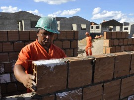 construcao de casas pela cehap em cg foto francisco franca 23 270x202 - Sine-PB oferta 146 vagas para mercado de trabalho