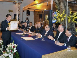 romulo na posse de itapua na academia foto walter rafael 73 270x202 - Rômulo participa de posse de Itapuan Bôtto na Academia Paraibana de Letras