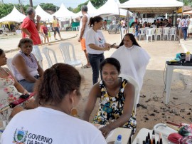 30.04.14 acao fac na praia da penha fotos antonio david 1 270x202 - Governo da Paraíba  realiza projeto Ação Comunitária da FAC no bairro da Penha