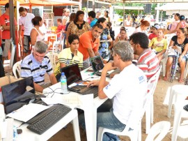 30.04.14 acao fac na praia da penha fotos antonio david 2 270x202 - Governo da Paraíba  realiza projeto Ação Comunitária da FAC no bairro da Penha