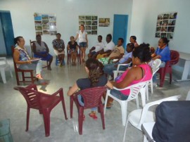 Com. Quilombola Pedra Dágua Reuniãosobre PNHR 270x202 - Quilombolas do Vale do Paraíba são atendidos pela Emater com políticas públicas do Governo