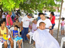 fac realiza acao no bairro do castelo branco foto walter rafael 2 270x202 - Governo promove mais uma Ação Comunitária em João Pessoa