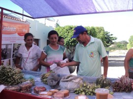 feira agricultura cubati 270x202 - Governo assessora criação de Feira da Agricultura Familiar em Cubati