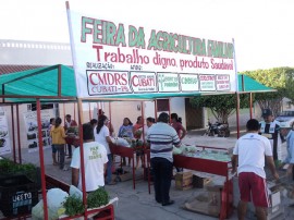 feira agricultura cubati2 270x202 - Governo assessora criação de Feira da Agricultura Familiar em Cubati