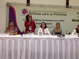 semdh palestra em salvador1 270x202 - Governo do Estado participa de encontro regional dos OPMs, em Salvador