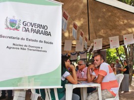 ses atividades na capital pelo dia da hipertensao foto ricardo puppe 1 270x202 - Governo do Estado realiza ações pelo Dia Nacional de Combate a Hipertensão Arterial