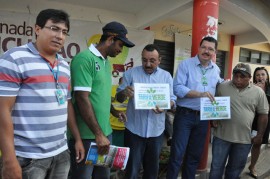 12.05.14 agricultores aguiar conhecem programas convivencia 4 270x179 - Jornada de Inclusão Produtiva leva orientações sobre convivência com a seca a agricultores de Aguiar