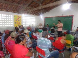 DSC01354 270x202 - Comunidades produtivas recebem visita técnica do Fida e Procase