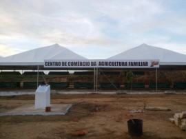 cooperar assentados inauguram centro de comercio da agricultura familiar 2 270x202 - Governo do Estado entrega Centro de Comercialização para assentados de Sobrado