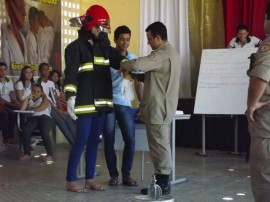 corpo de bombeiro na escola em pombal 2 270x202 - Corpo de Bombeiros realiza capacitação em escola de Pombal