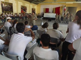 corpo de bombeiro na escola em pombal 3 270x202 - Corpo de Bombeiros realiza capacitação em escola de Pombal