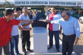 02.06.14 inauracao projeto cooperar 4 270x179 - Governo do Estado inaugura Centro de Comercialização da Agricultura Familiar