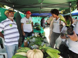 06.06.14 jornada inclusao 6 270x202 - Criadores comemoram em Jornada de Inclusão Produtiva conquista de selo de área livre da aftosa