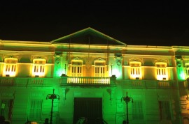 12.06.14 palacio no clima do brasil vall franca 1 270x178 - Em verde e amarelo, Palácio da Redenção estimula torcida pelo Brasil