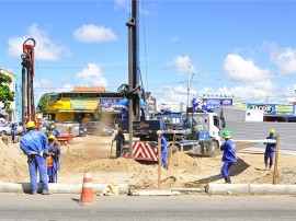 31.05.14 governador visita obras joao pessoa viaduto mangabeira fotos roberto guedes 7 270x202 - Ruas abertas e pavimentadas viabilizam construção do Trevo de Mangabeira