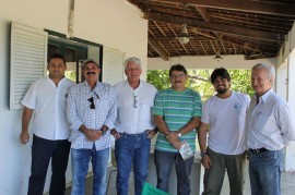 Pierre Landolt com representantes da Emepa e da Fazenda Tamandua 270x179 - Emepa apoia melhoria da produção de carne de cordeiro orgânica