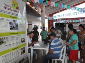 emater jornada de inclusao produtiva beneficia 700 agricultores da regiao de catole do rocha 1 270x202 - Jornada de Inclusão Produtiva reúne agricultores em Riacho dos Cavalos