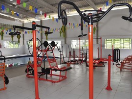 equipamentos de musculacao do centro convivencia idoso fot walter rafael 11 270x202 - Governo entrega piscina e academia a Centro de Convivência do Idoso