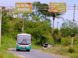 MASSARANDUBA ORDEM DE SERVICO foto jose marques 7 270x202 - Governo inaugura adutora que levará água para mais de 10 mil pessoas